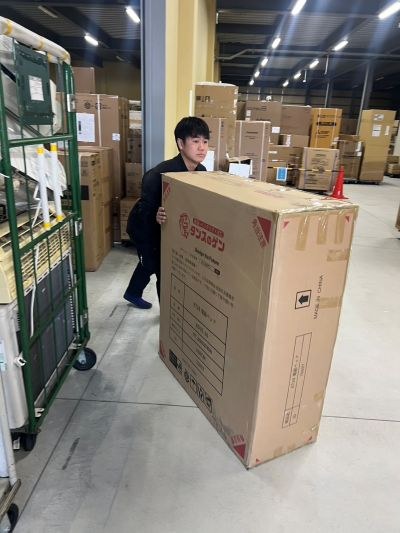 物流業界に挑戦！ 未経験からスタート！で働く先輩社員